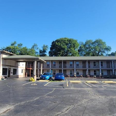 First Western Inn Caseyville ภายนอก รูปภาพ