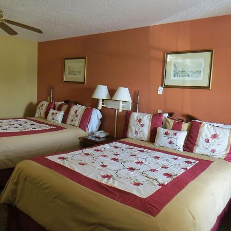 First Western Inn Caseyville ภายนอก รูปภาพ