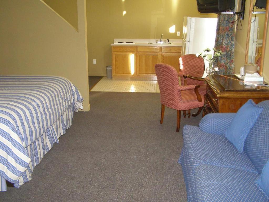 First Western Inn Caseyville ภายนอก รูปภาพ