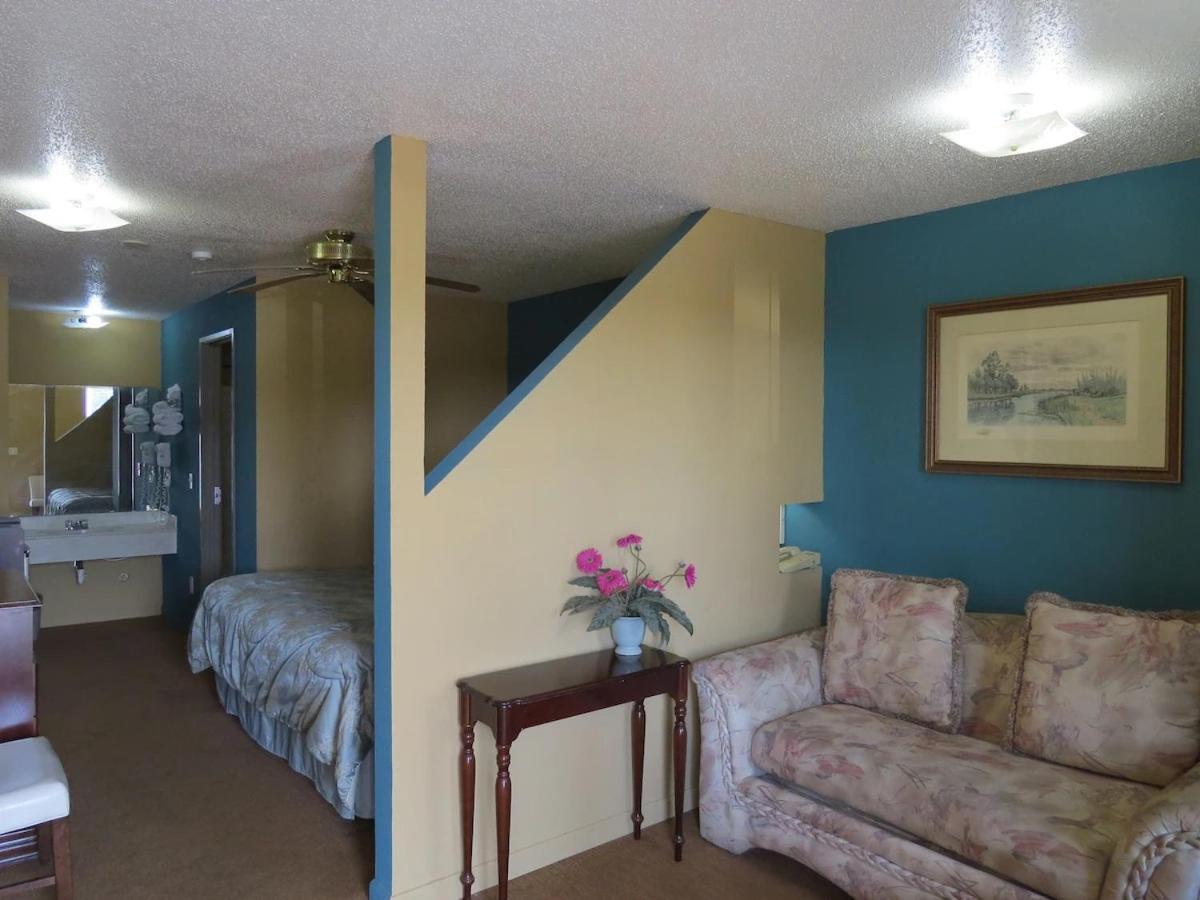 First Western Inn Caseyville ภายนอก รูปภาพ