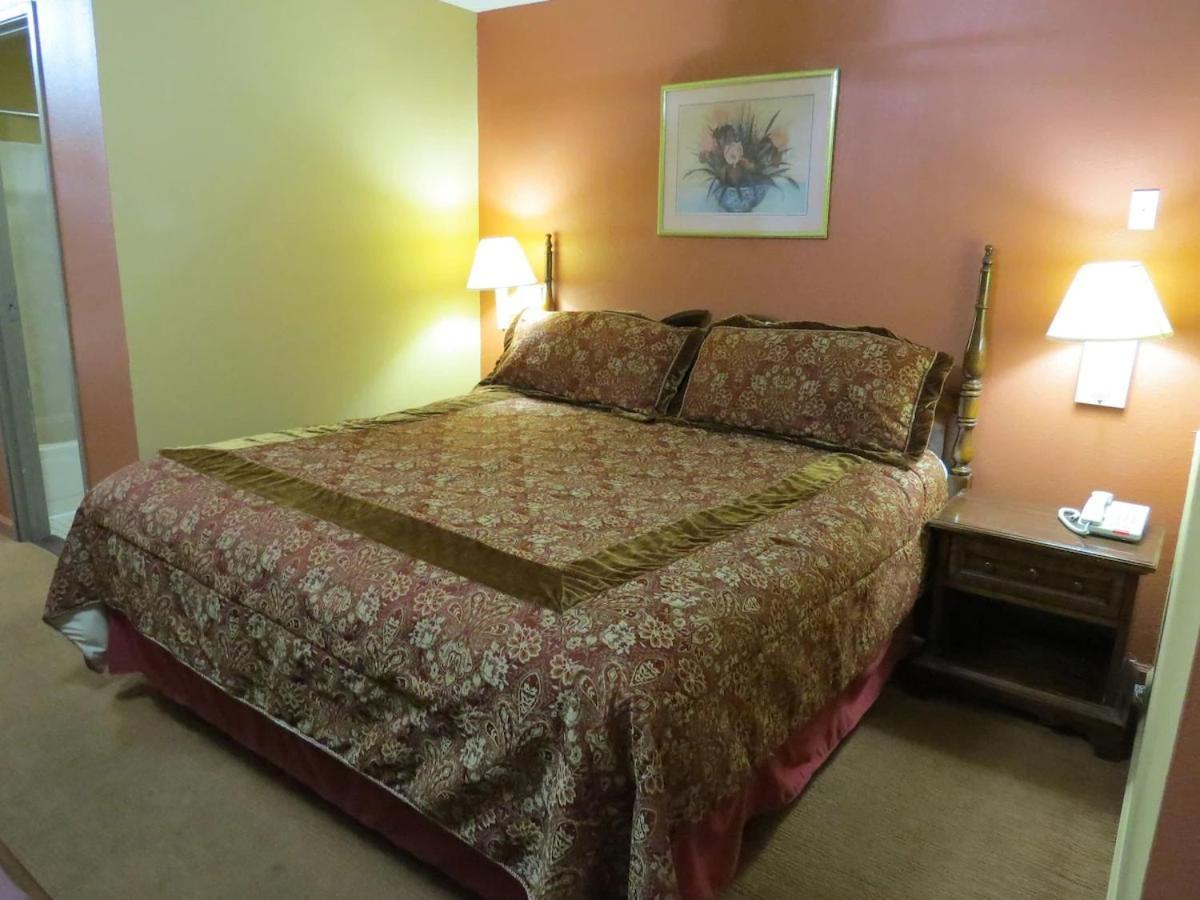 First Western Inn Caseyville ภายนอก รูปภาพ